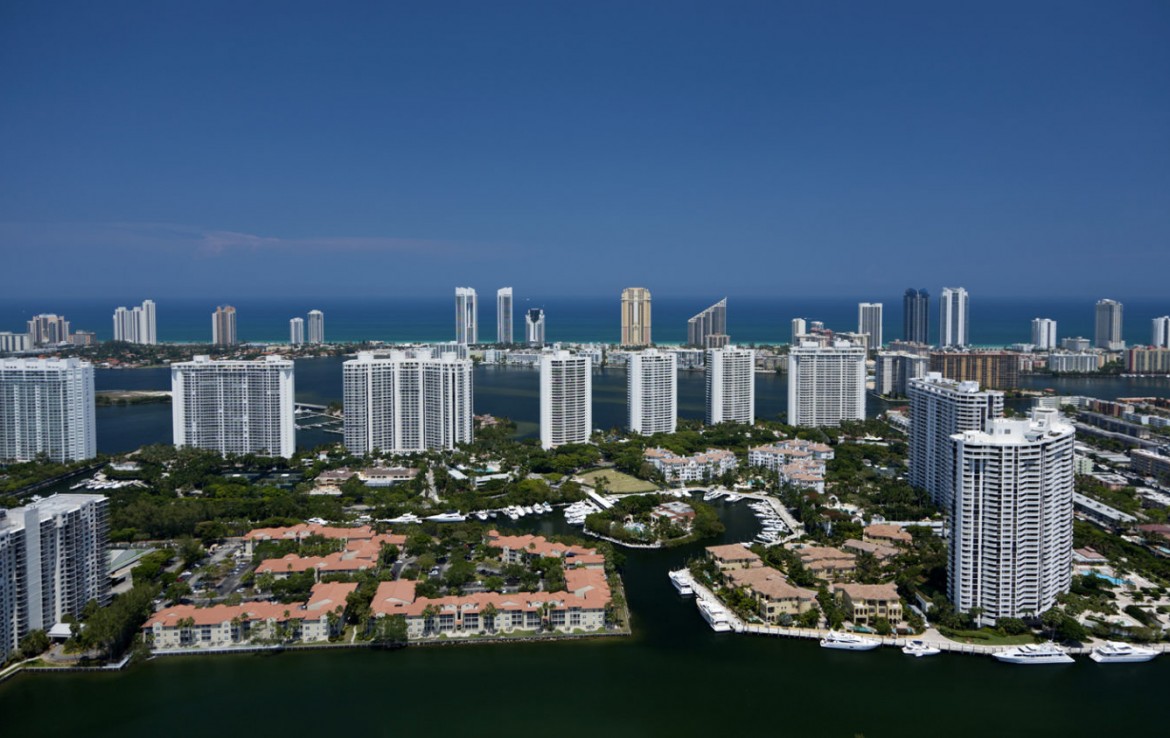 1000 Island Blvd Williams Island Aventura Condos Skyline View