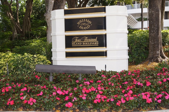 4000 Williams Island Williams Island Condos Entrance