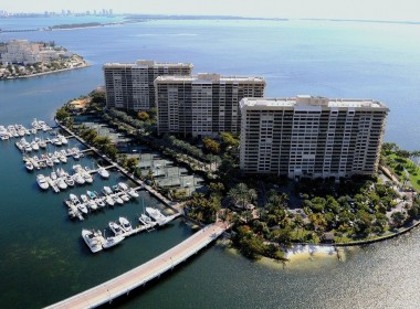 Grove Isle Coconut Grove6 Condos Bird's Eye View