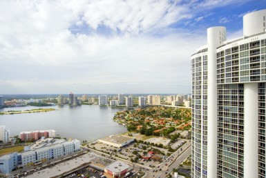 Trump Palace Sunny Isles Condos Exterior View