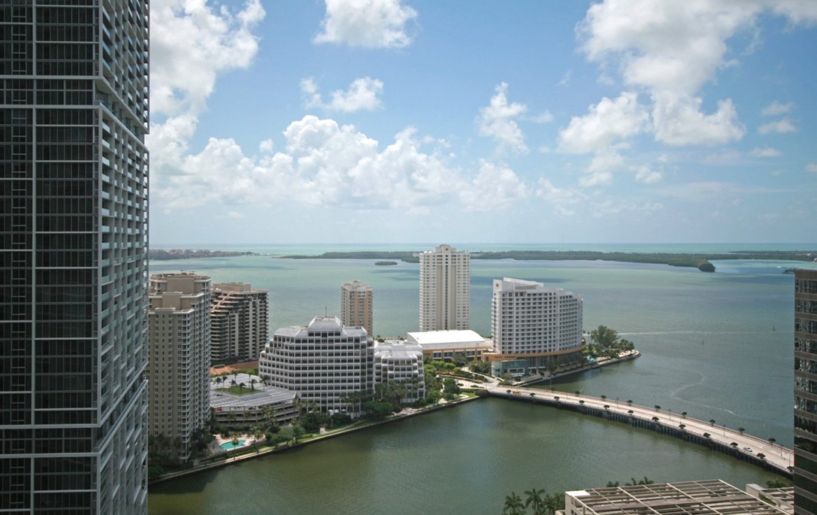500 Brickell Condos Skyline View