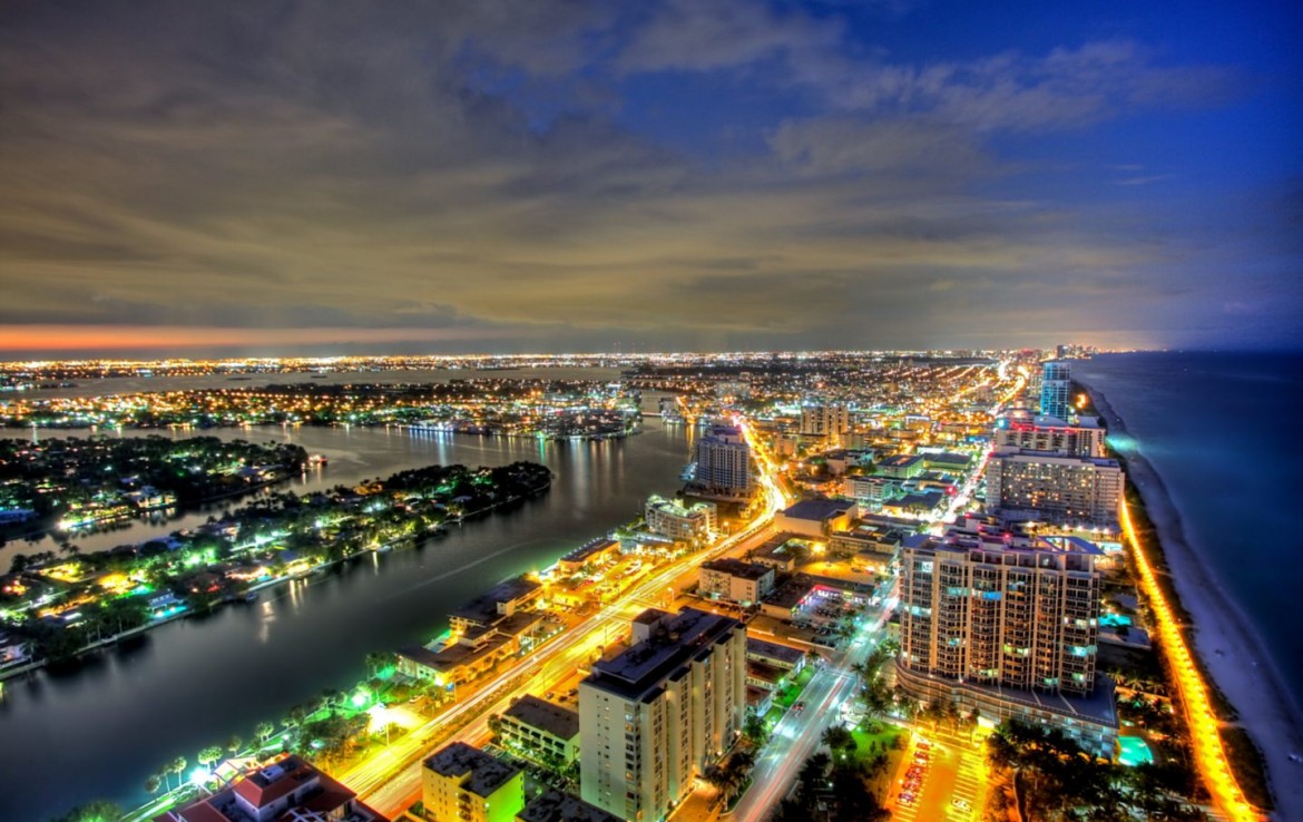 Akoya Beach Condos Evening Cityscape
