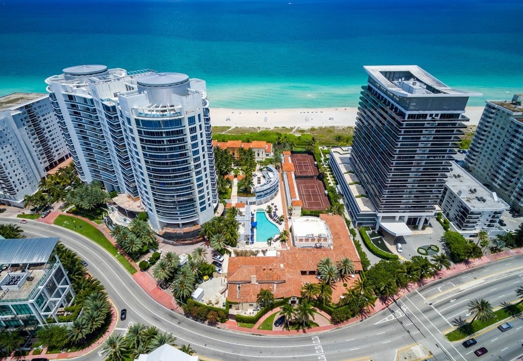 Bath Club Condos Skyline View