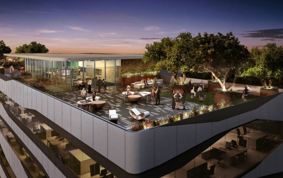 Forum Aventura Condos Skyline View