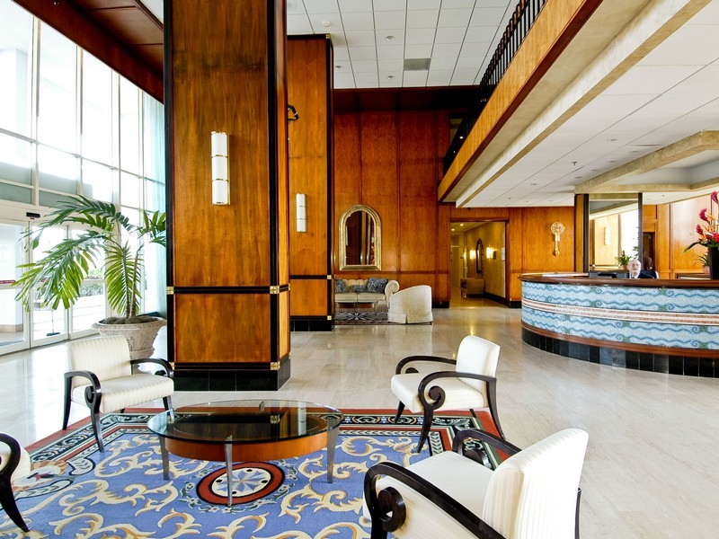 Point of Americas Ft.Lauderdale Condos Living Area