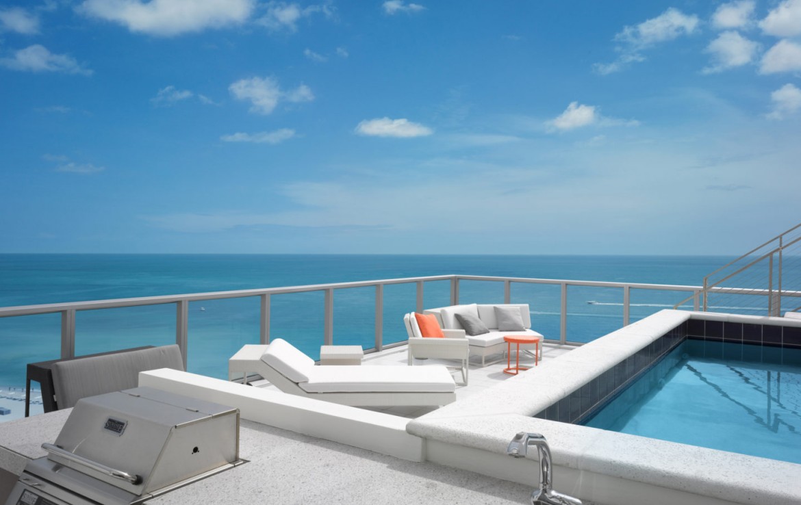 Residences W South Beach Condos Balcony