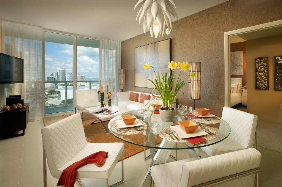 Vizcayne North Tower Condos Living Room