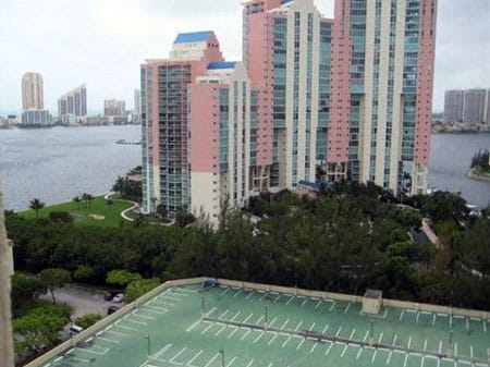 Parc Central East, Aventura, Florida