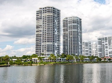 One Island Place apartments for sale and rent