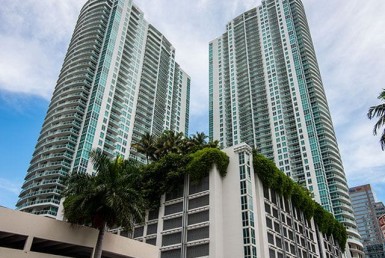 The Plaza on Brickell apartments for sale and rent