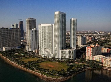 Quantum on the Bay apartments for sale and rent