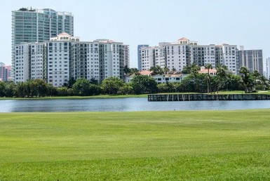 Turnberry Village apartments for sale and rent