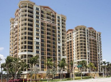 Vue Residences apartments for sale and rent