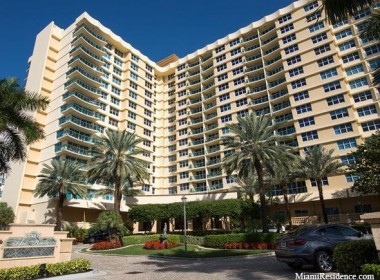 The Wave apartments for sale and rent