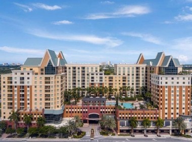 Waverly at Las Olas apartments for sale and rent