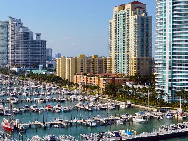 Yacht Club apartments for sale and rent
