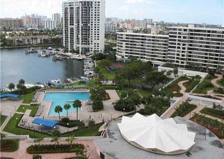 Olympus condo in Hallandale